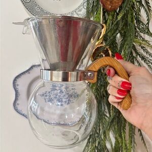 Pour over  Coffee Brewer with Stainless Steel Filter and Bamboo Handle